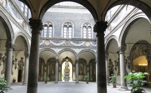 Il Cortile di Michelozzo in Palazzo Medici Riccardi, sede della Città Metropolitana di Firenze
