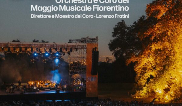 locandina con informazioni sull'evento e foto di un precedente concerto del maggio musicale nel parco di pratolino