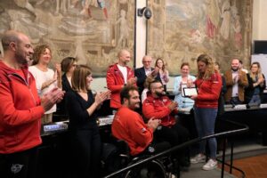 La delegazione della Rari Nantes Florentia Ability in Consiglio Metropolitano (foto Antonello Serino - Met Ufficio Stampa)