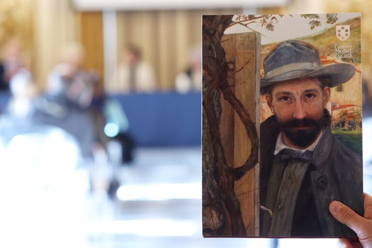 parte destra della foto raffigura il ritratto di Schlatter, parte sinistra parte del salone degli specchi