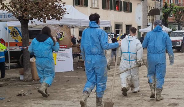 Alluvione Campi Bisenzio - Volontariato