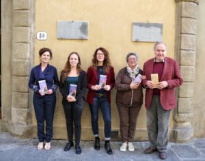 Da sx Cinzia Menichetti, Letizia Perini, Irene Padovani, Eleonora Puro e Renato Stopani (foto Antonello Serino - Met Ufficio Stampa)