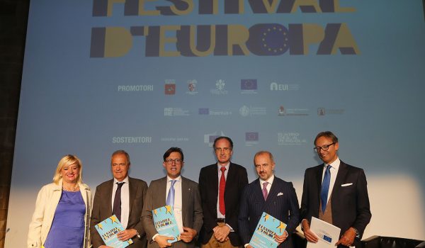 Un momento della presentazione (cgefoto) - Festival d'Europa