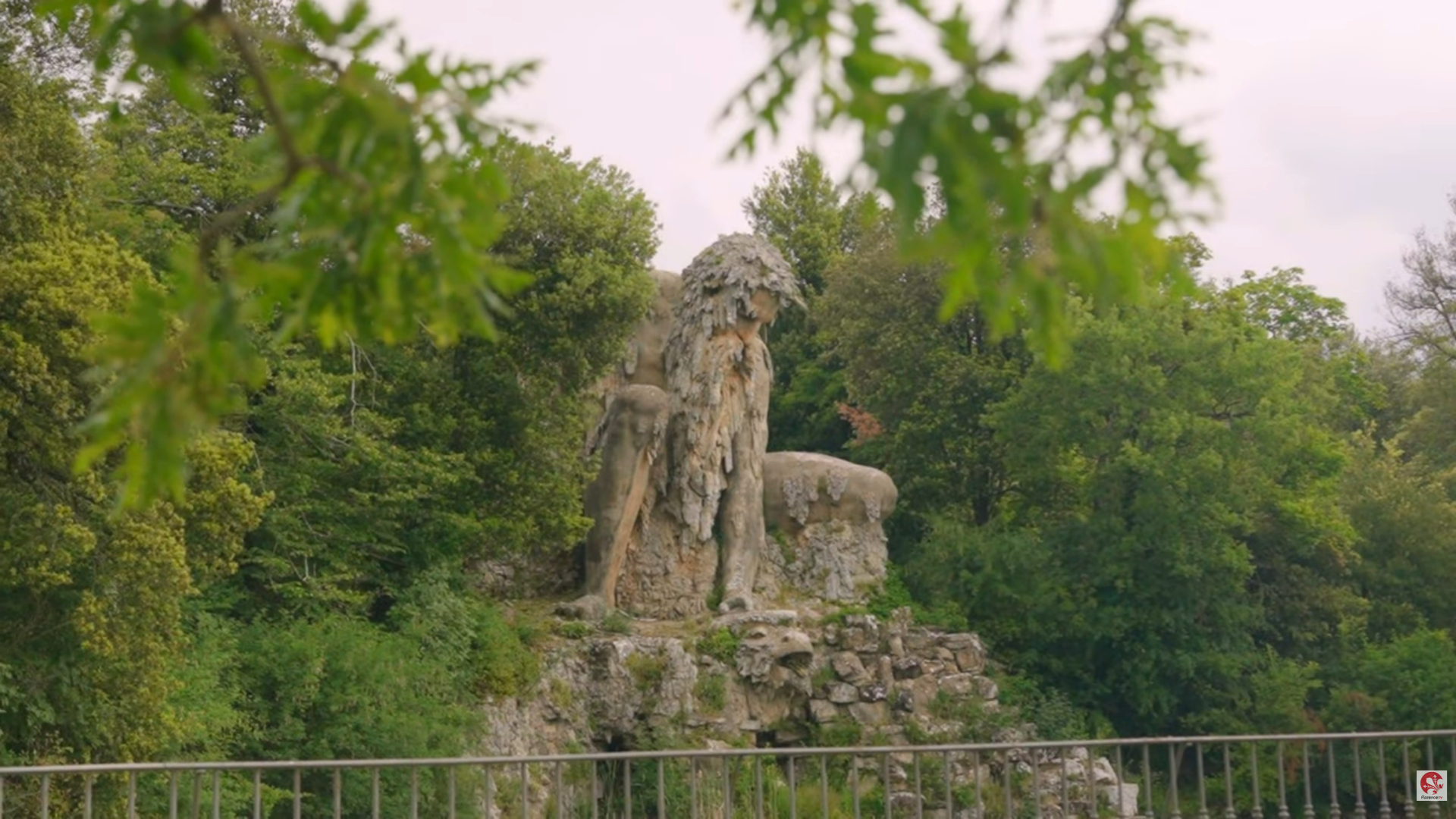 il gigante dell'appennino visto lateralmente