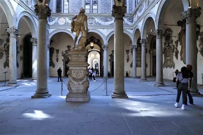 Cortile Palazzo Medici Riccardi - Fonte foto Antonello Serino Met - UfficioStampa