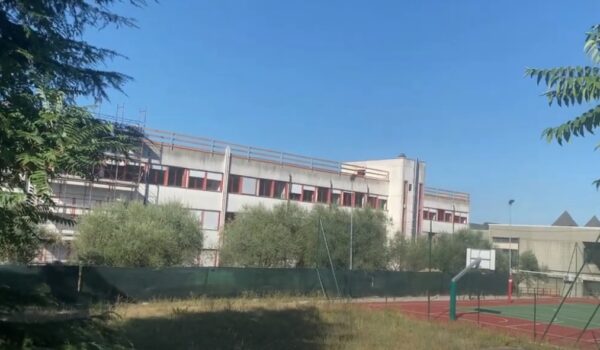 Istituto Calamandrei - intervento nella scuola