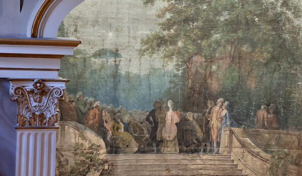 dettaglio del sipario dipinto del teatro di palazzo Rinuccini