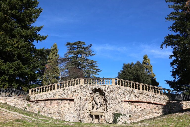 fonte all'internod el parco mediceo di pratolino