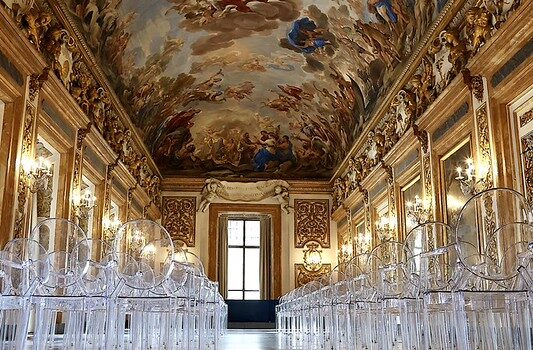 sala luca giordano o sala degli specchi con volta affrescata da luca giordano