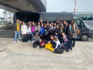 foto di gruppo viaggio studio di Educazione alla legalità