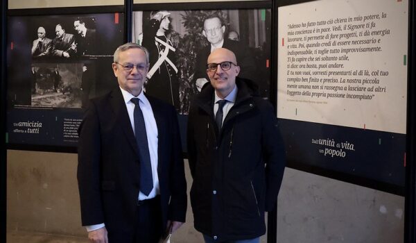 da sx Segretario Generale Fondazione De Gasperi l'On. Paolo Alli e Capo Gabinetto Città Metropolitana dott. Alfredo Esposito