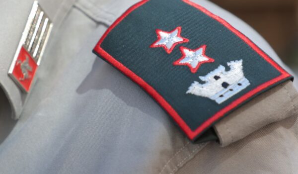dettaglio mostrine polizia metropolitana